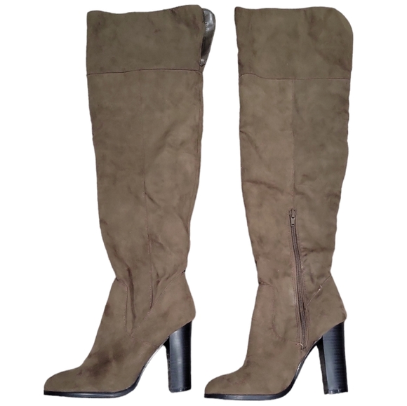Charlotte Russe Shoes - Charlotte Russe Brown Faux Suede Thigh High Heeled Boots Size 8